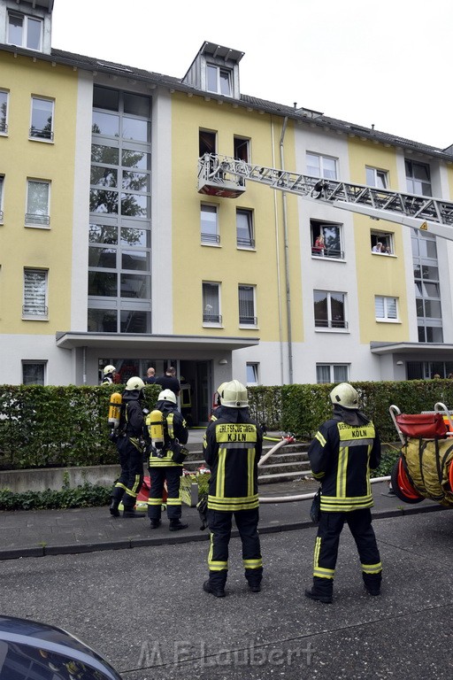 Feuer 1 Koeln Vingst Nobelstr P07.JPG - Miklos Laubert